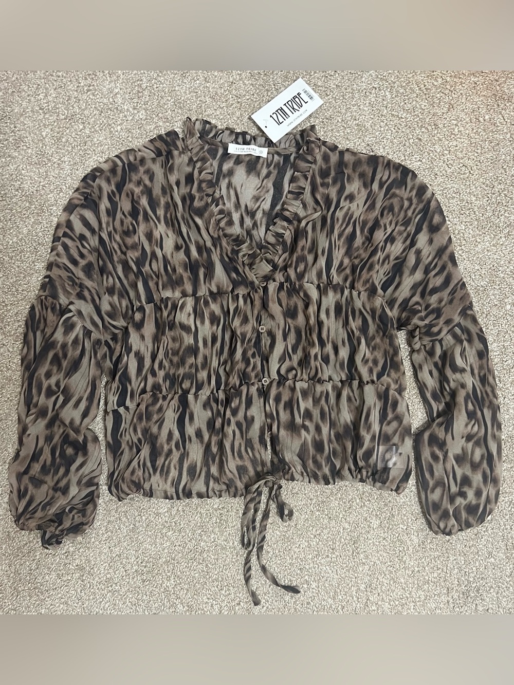 12th Tribe Alba Leopard Chiffon Long Sleeve Blouse Size Small NWT!